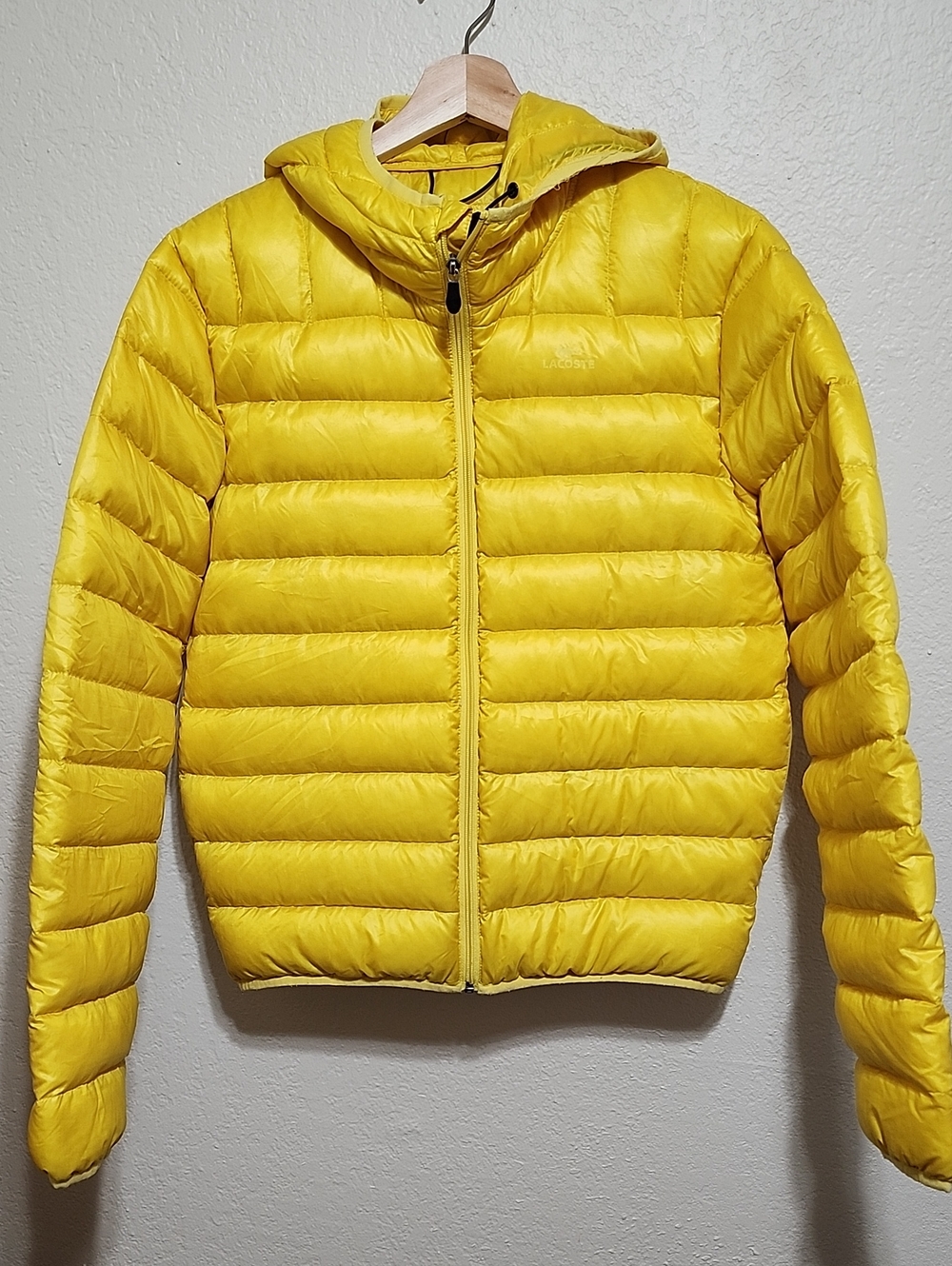 Lacoste Men's Lightweight Down Puffer Coat Yellow Size 48 (US Sm/M) EUC